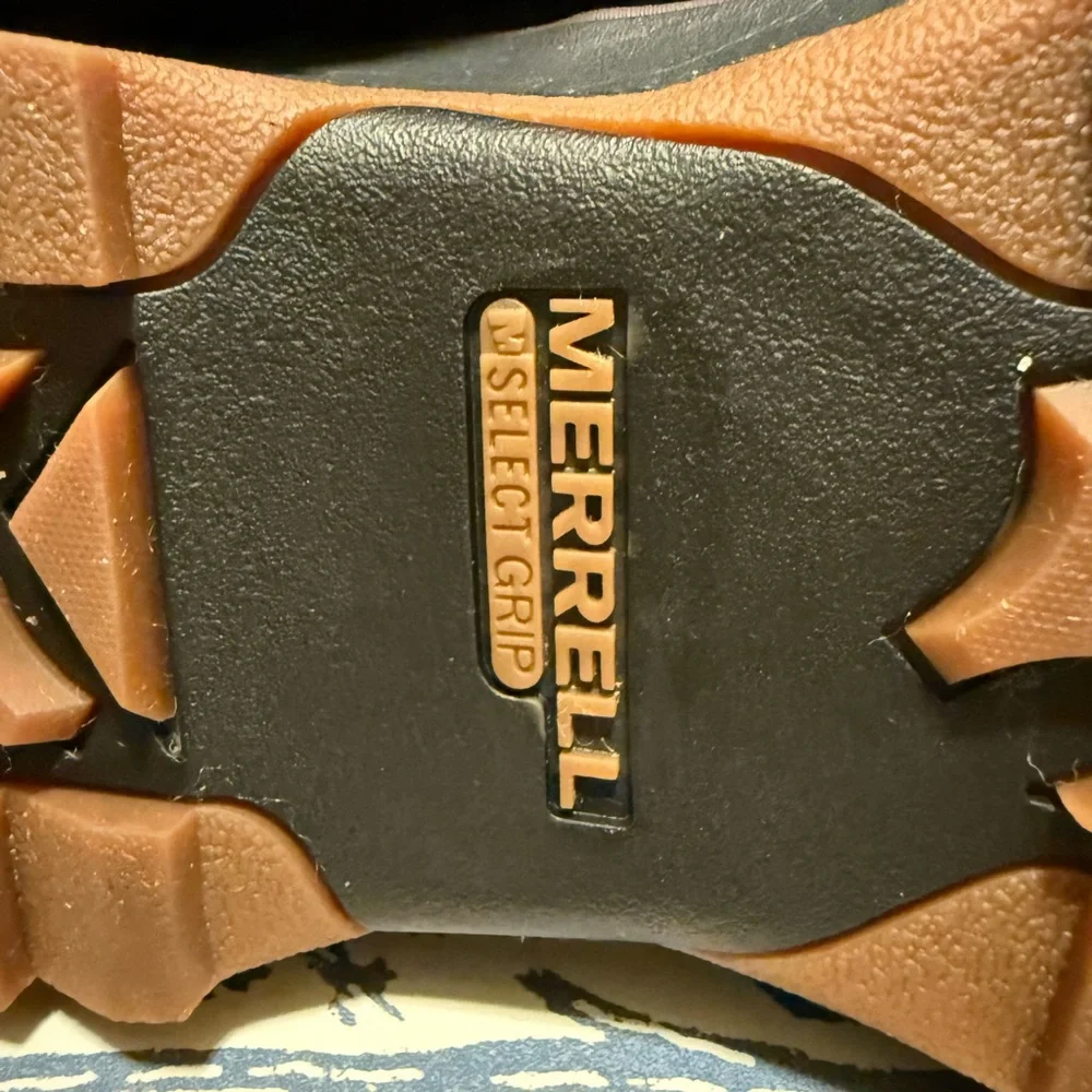 Merrell Warm Brown Winter Boots - Picture 3 of 10
